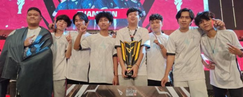 Thorrad Juara FFML Season 8, Unggul Dramatis atas RRQ Kazu!